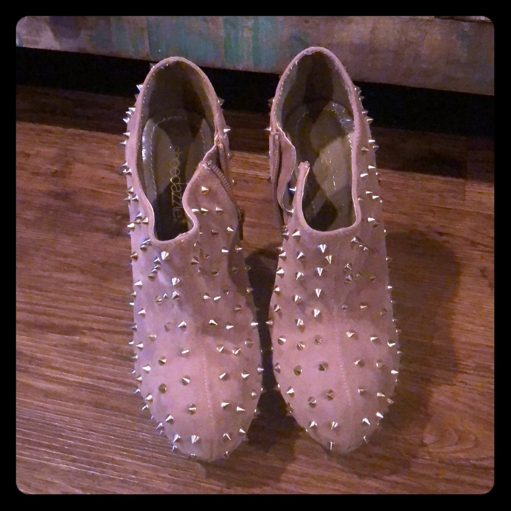 Platform spiked heels